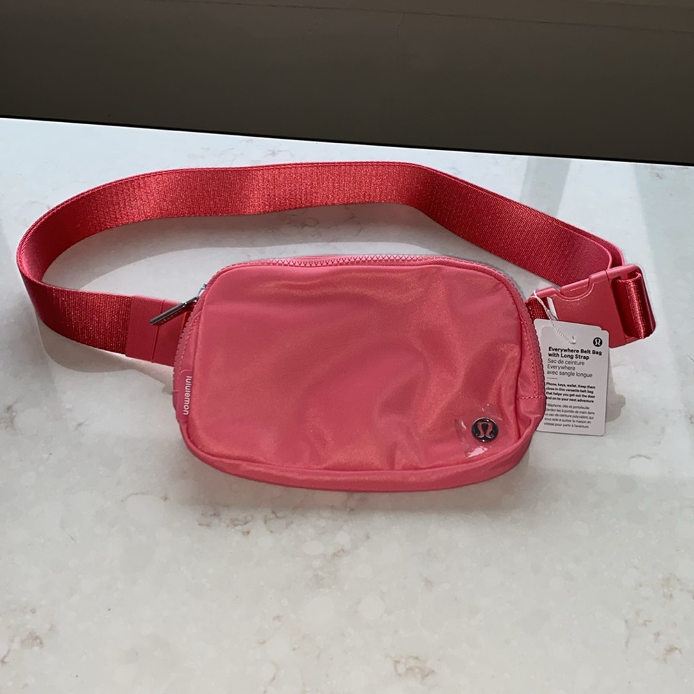 Brand New Lululemon Everywhere Belt Bag with Long Strap